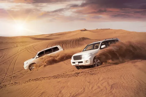 Dune Bashing: The Heart of a Dubai Desert Adventure